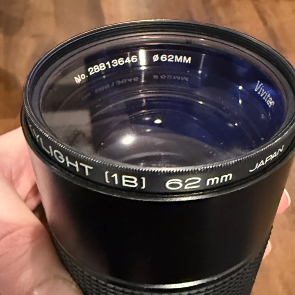 Vivitar Auto Telephoto 200 MM 1:3.5 Camera Lens with Case and Kenko Skylight